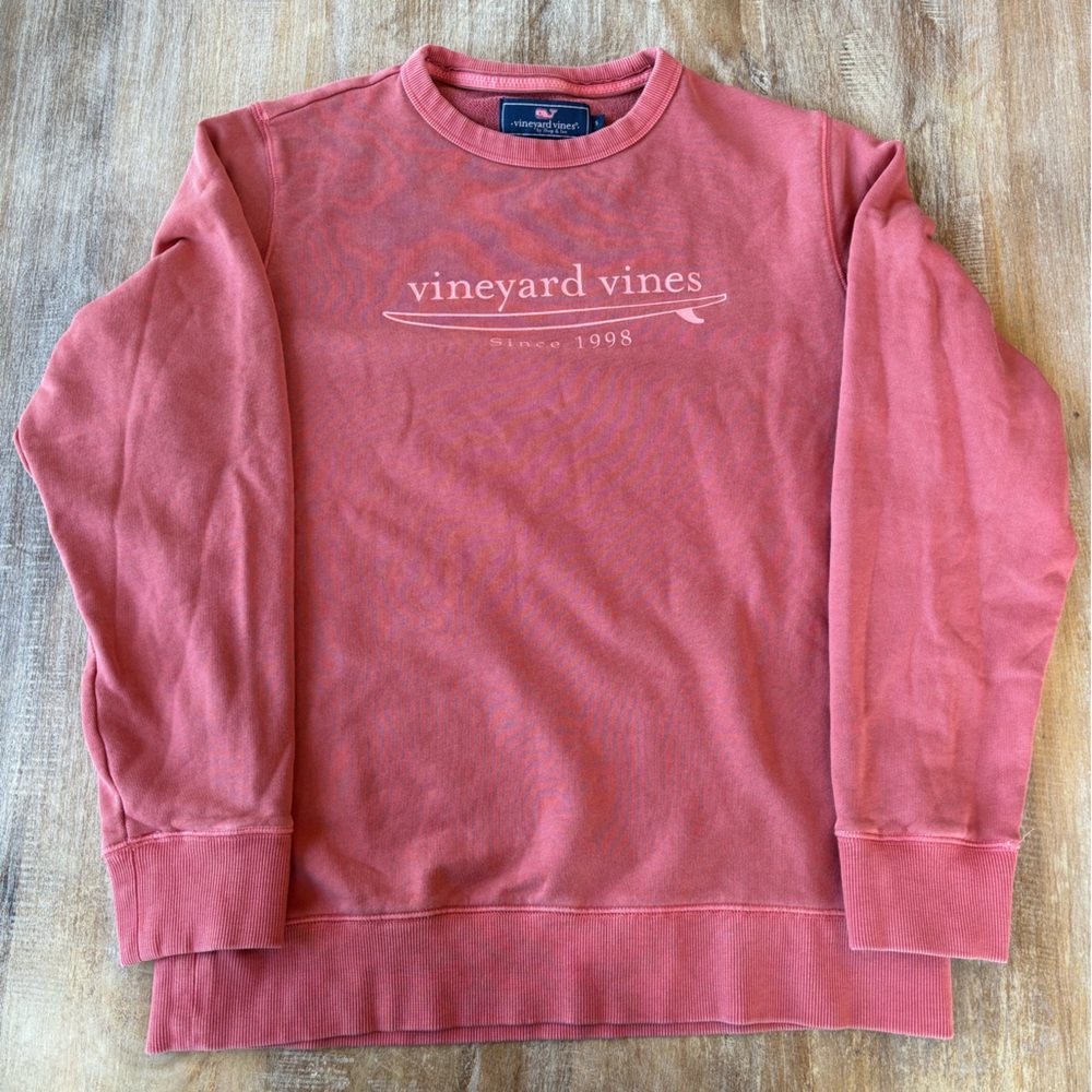 Coral vineyard vines sweatshirt 100% cotton small